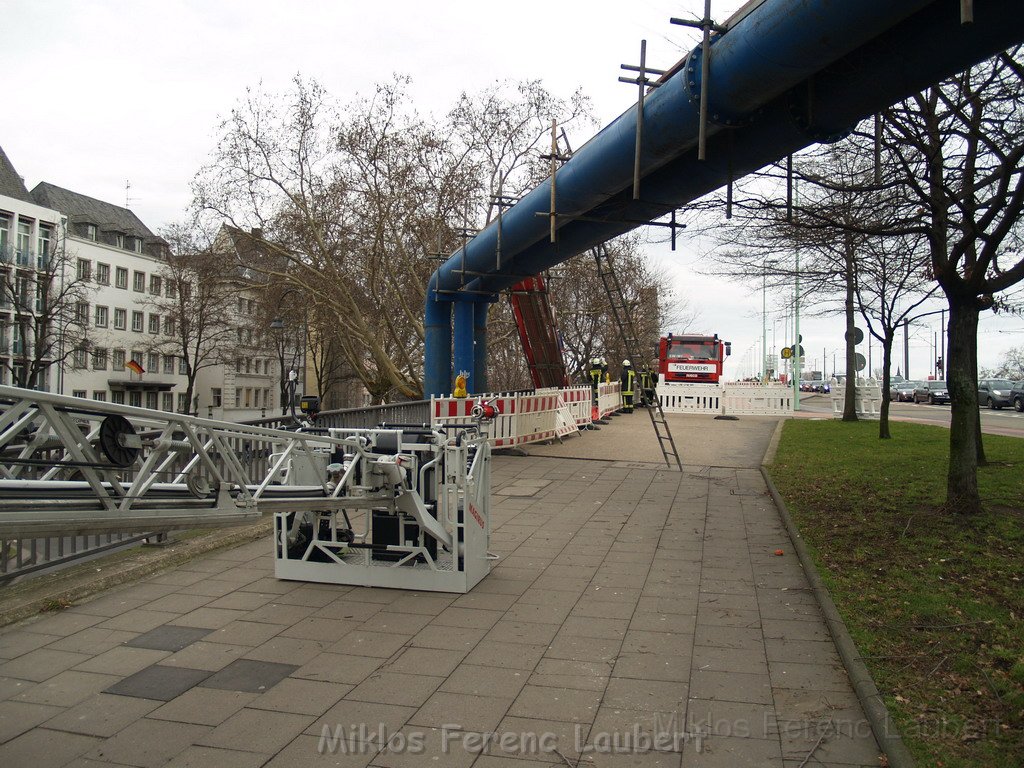 Vorbereitung Flutung U Bahn Koeln Heumarkt P321.JPG